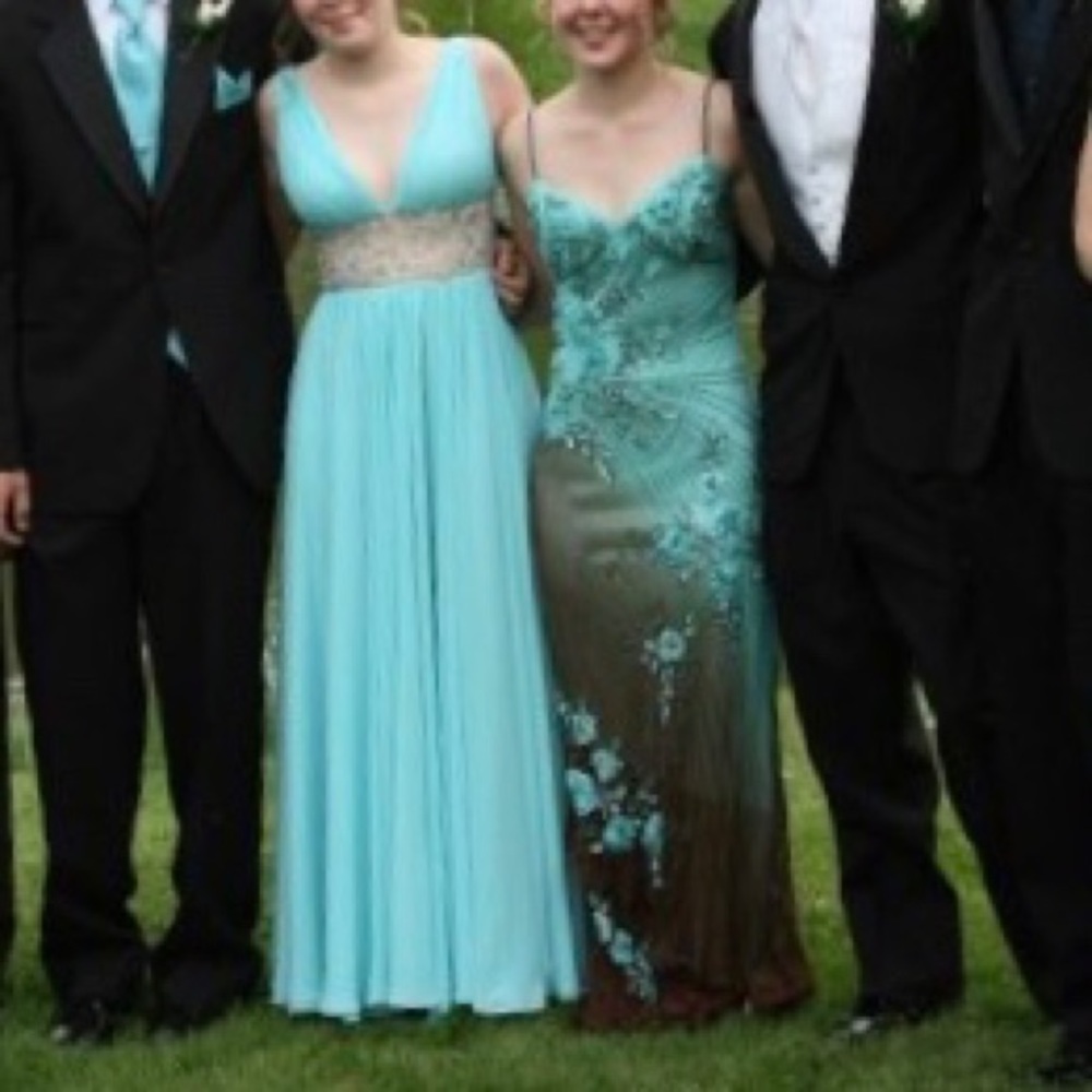 Jovani Prom Dress - Picture 6 of 8